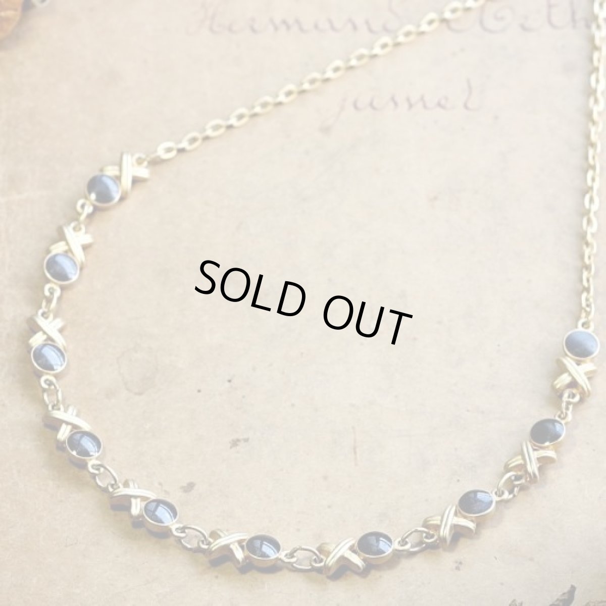 画像3: 〈イギリス〉1950年代 OXデザインのブラックガラスネックレス (3)