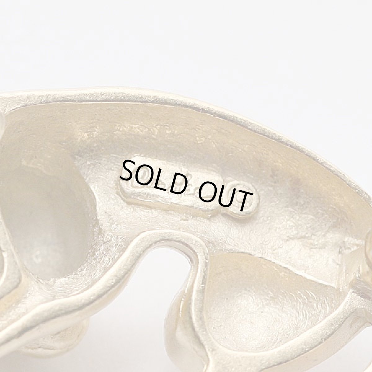 画像8: 〈Carolee〉1970年代 寝そべりネコのブローチ  (8)