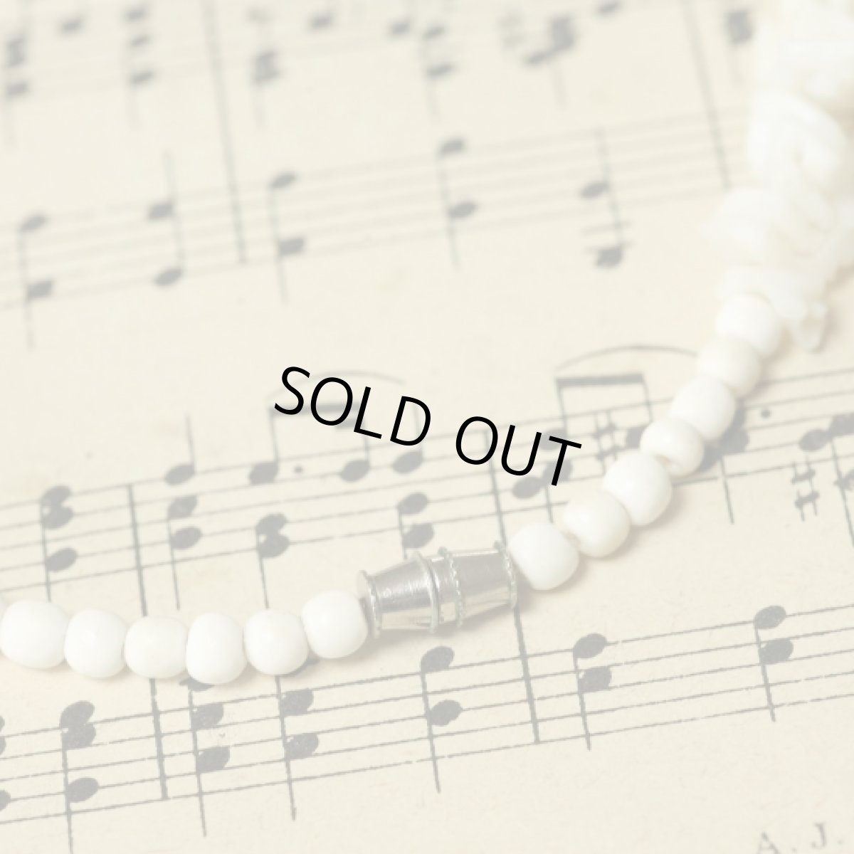 画像5: 〈イギリス〉1950年代 天然貝シェルのホワイトネックレス (5)