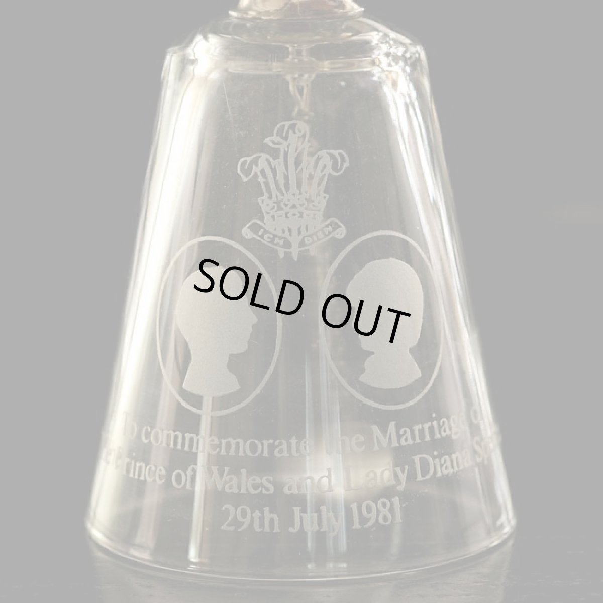 画像5: 〈イギリス〉チャールズ皇太子&ダイアナさんご成婚記念 シルバープレートとクリスタルガラスのディナーベル (5)