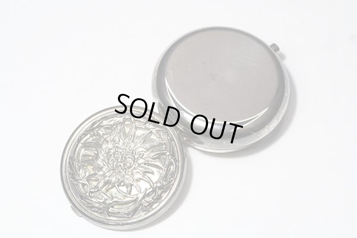 画像6: 〈イギリス〉1950年代フラワー細工の美しい小物入れ (6)