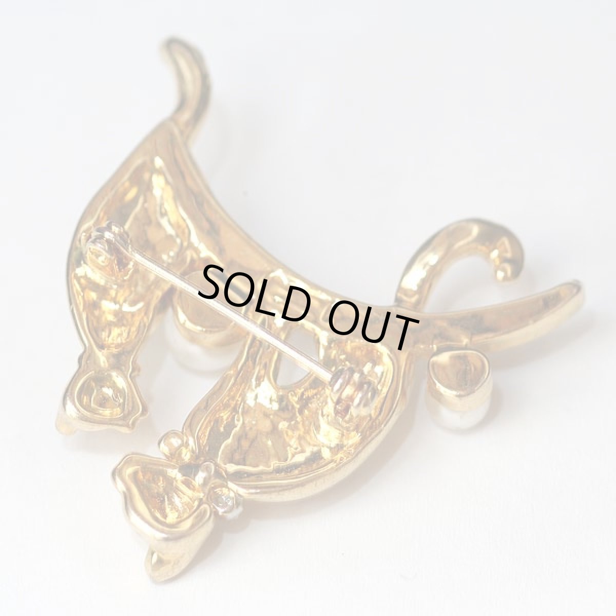 画像6: 1950-60s 2匹のねことフェイクパールのブローチ (6)