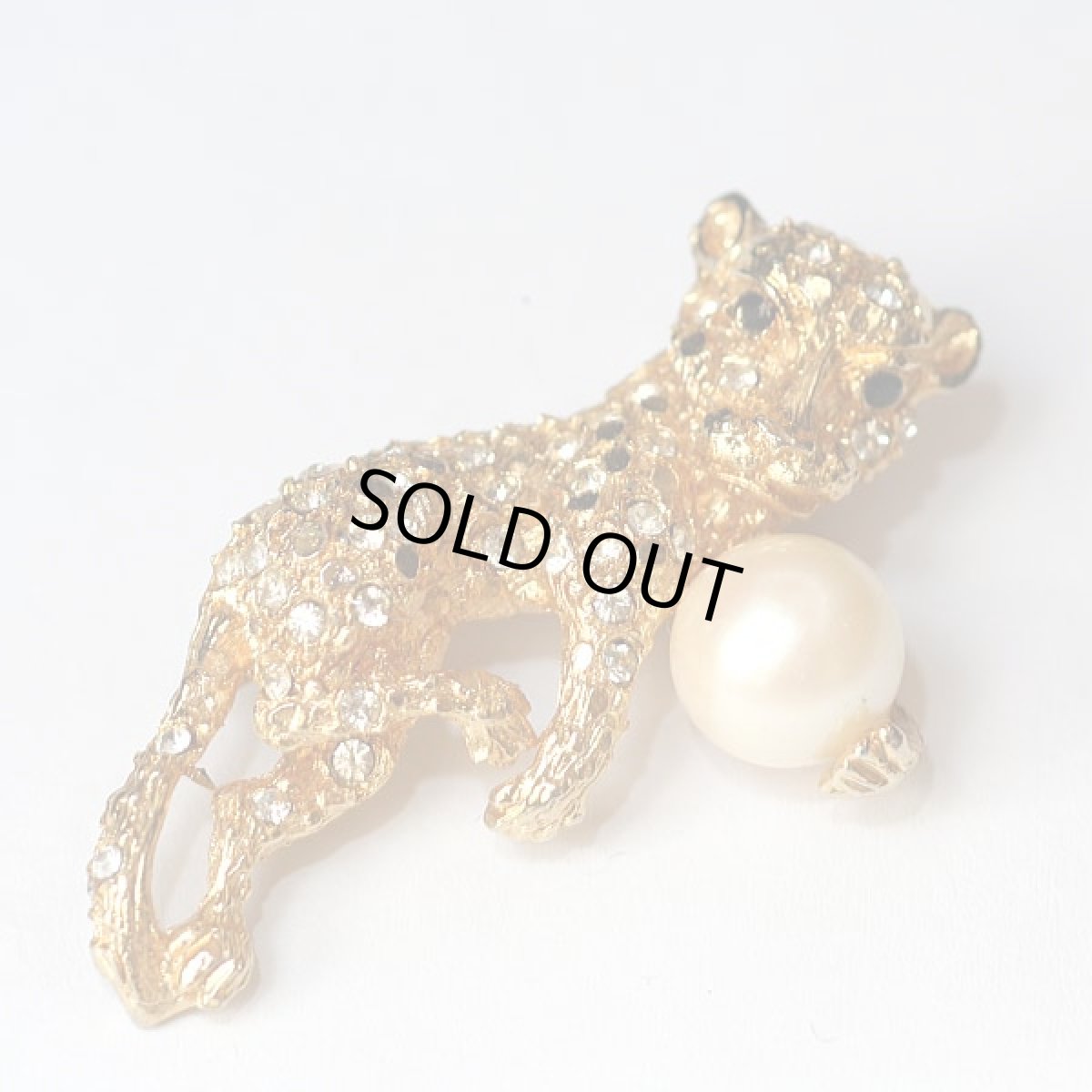 画像3: 1950-60s 豹（ヒョウ）のフェイクパールのラインストーンブローチ (3)