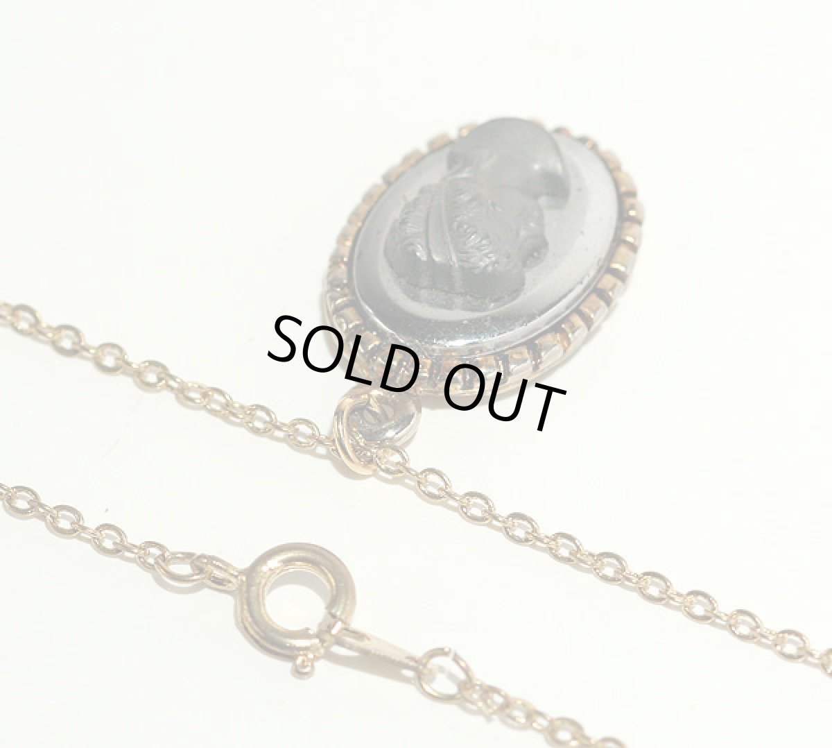 画像5: 1960-80's ブラックガラスカメオのコスチュームジュエリーネックレス  (5)