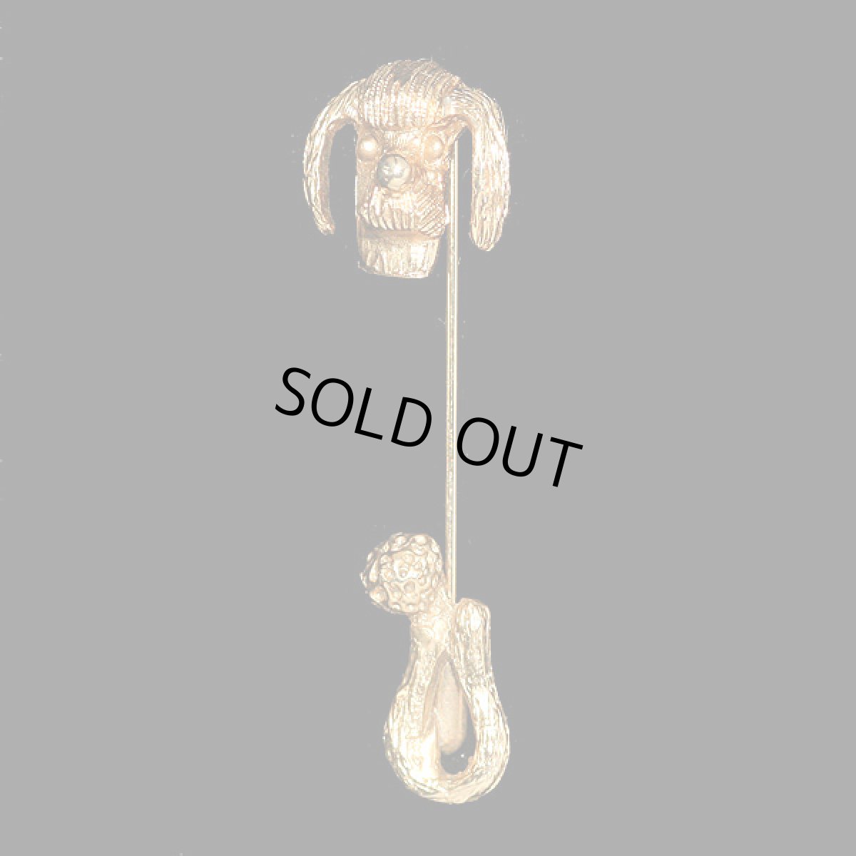 画像2: 英国1960-70s 可愛いプードルのジャボットピン(ハットピン) ヴィンテージジュエリー (2)