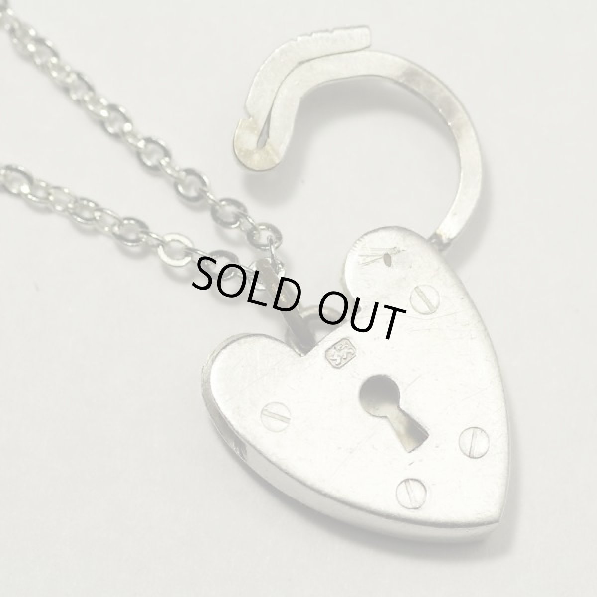 画像5: 1963年 ロンドン ホールマーク 925 純銀 ベアーパドロック(クマ南京錠型) シルバーネックレス (5)