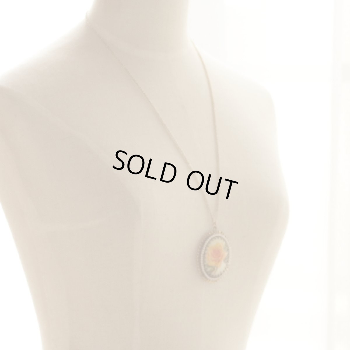 画像8: W.GERMANY 西ドイツ製 1970s イエローローズの鮮やかなペンダントブローチ (8)