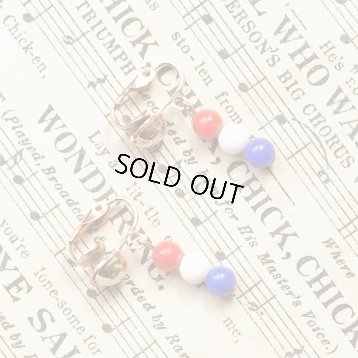 画像4: 1970s フランス国旗トリコロールカラーの可愛いイヤリング クリップ式 (4)