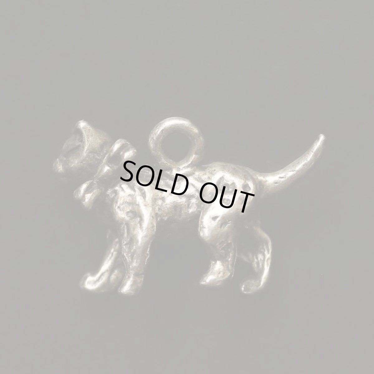 画像4: 英国 猫 ラッキーキャット ヴィンテージ シルバーチャーム  ペンダントトップ (4)