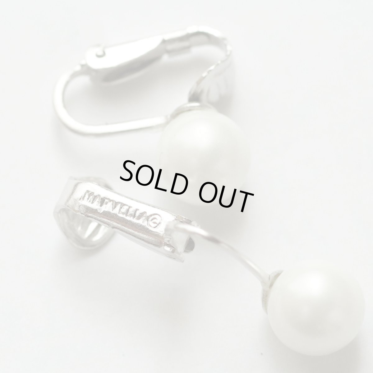 画像6: 刻印Marvella マーベラ  一粒フェイクパール ビンテージコスチュームジュエリー クリップ式 イヤリング (6)