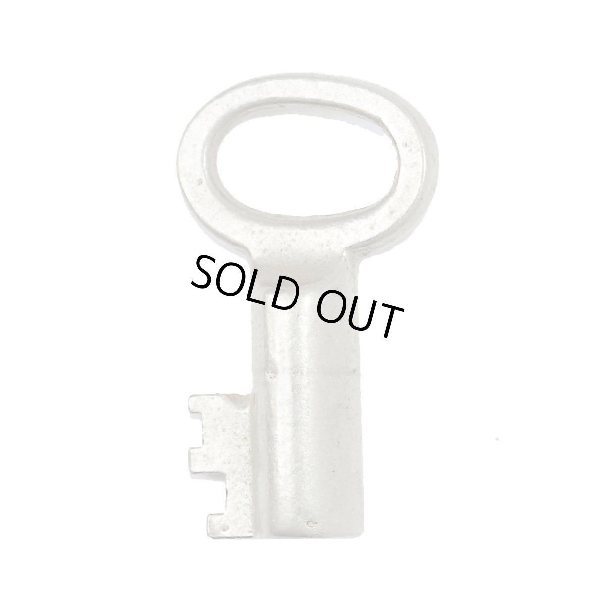 画像2: ドイツ アンティーク/ヴィンテージ ミニキー 古い鍵 約 長さ3.3cm (2)