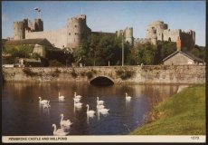画像1: イギリス 消印1992 アンティークポストカード PEMBROKE CASTLE ペンブローク城 (1)