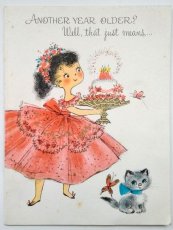 画像1: イギリス ヴィンテージ バースデーケーキを持つ赤いドレスの女の子 バースデーカード (1)