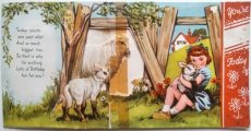 画像2: イギリス ヴィンテージ 羊と女の子 バースデーカード (2)