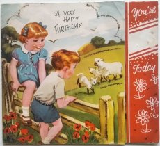 画像1: イギリス ヴィンテージ 羊と女の子 バースデーカード (1)