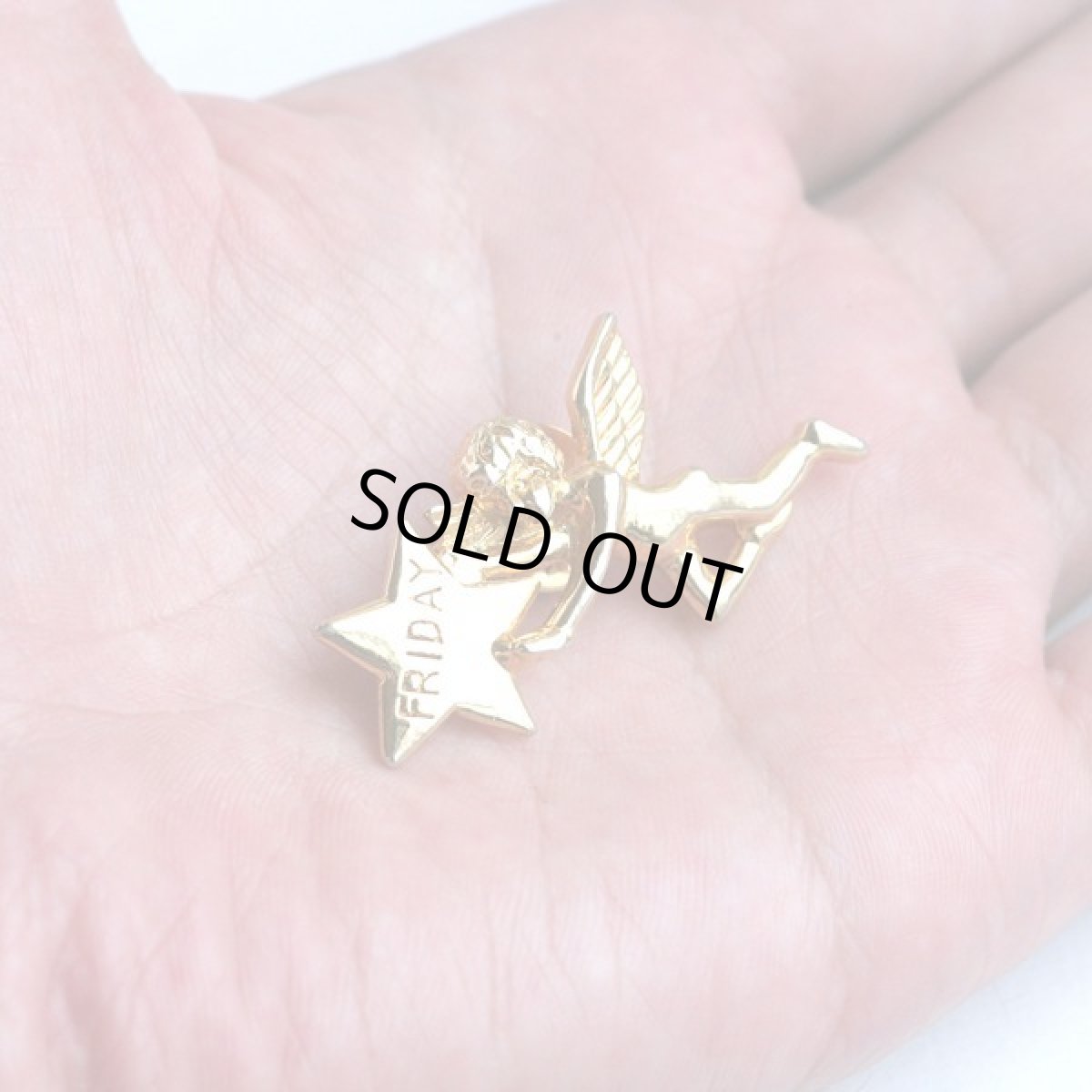 画像7: 刻印TWO SISTER ヴィンテージジュエリー FRIDAY 天使ピンブローチ (7)