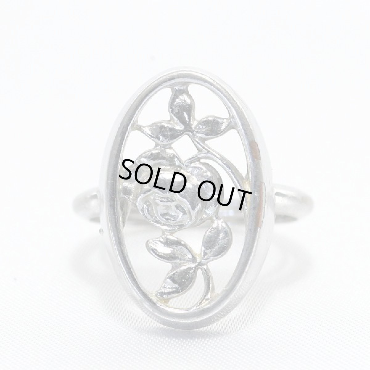 画像3: AVON イギリスヴィンテージ 透かし細工ローズリング エイボン フリーサイズ (3)