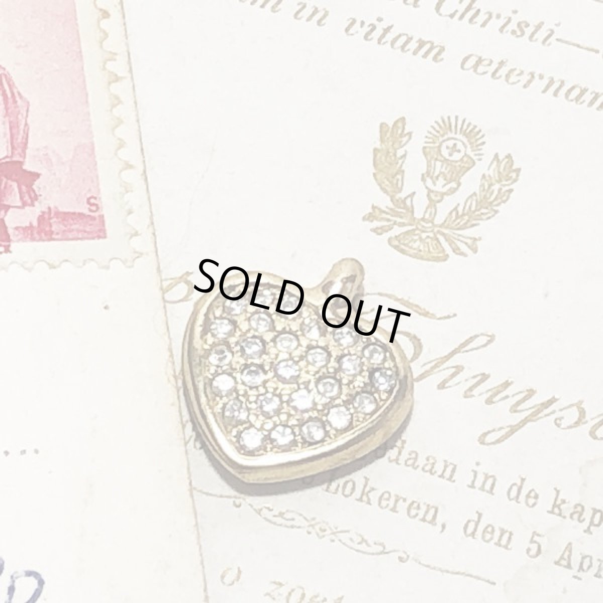 画像2: ビンテージコスチュームジュエリ　ラインストーンハートの ペンダントトップ  (2)