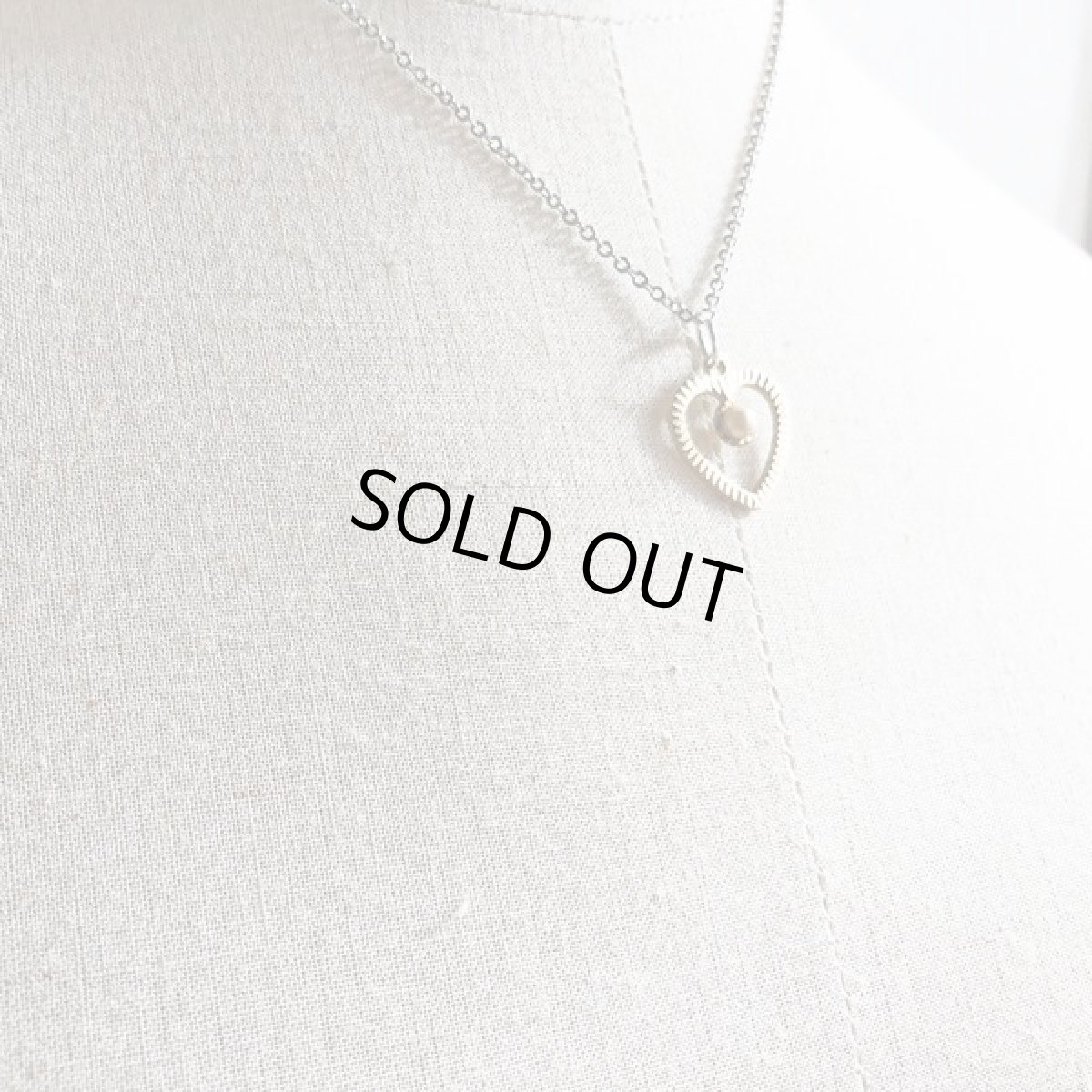 画像7: ビンテージコスチュームジュエリー オープンハート パール ペンダントトップ  (7)