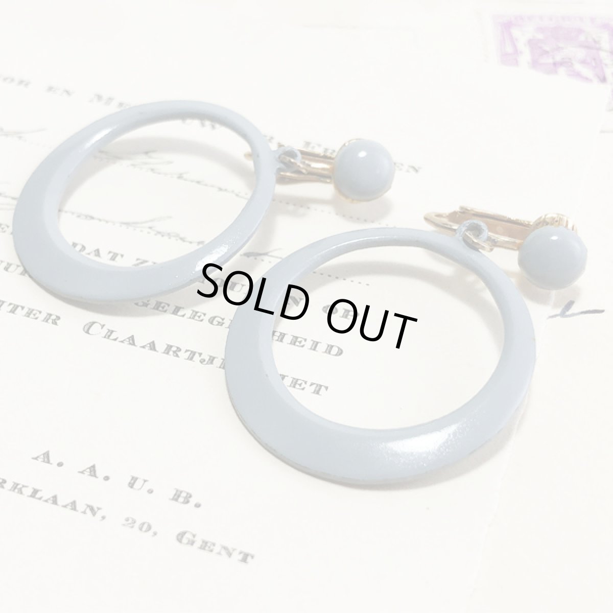 画像7: 1970s エナメル細工 ニュアンスブルーリング クリップ式イヤリング (7)