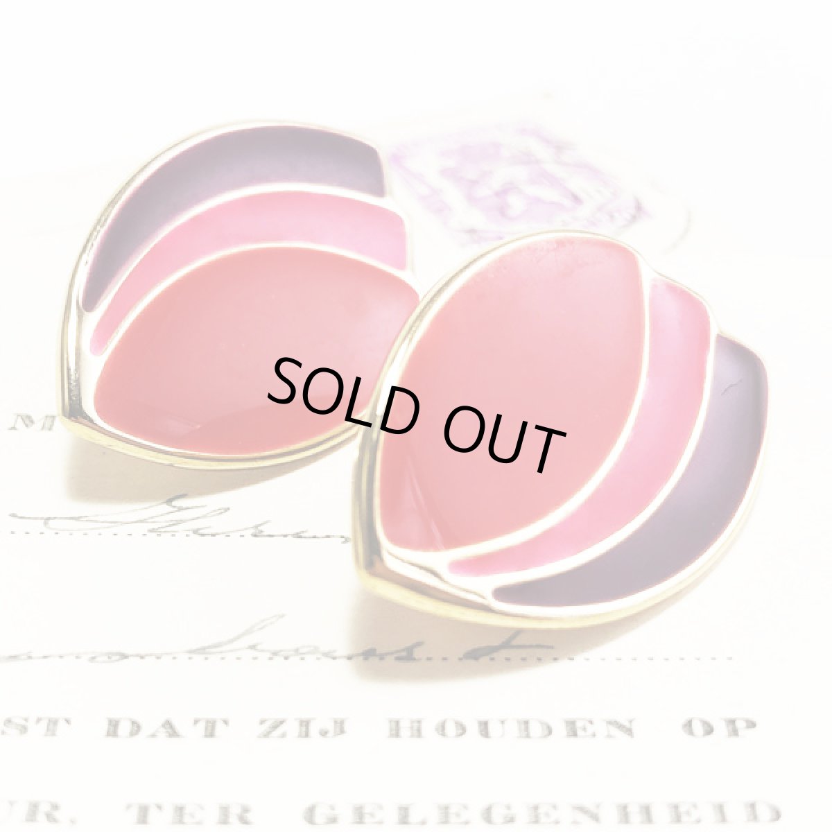 画像2: 1970s エナメル細工 艶めきアクセントカラー クリップ式イヤリング (2)