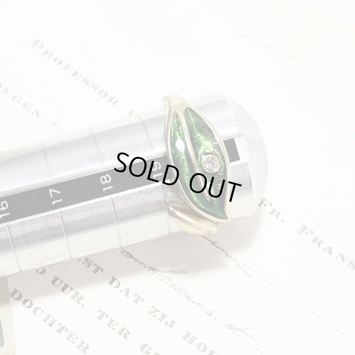 画像3: AVON イギリスヴィンテージリーフエナメル加工 リング エイボン (3)