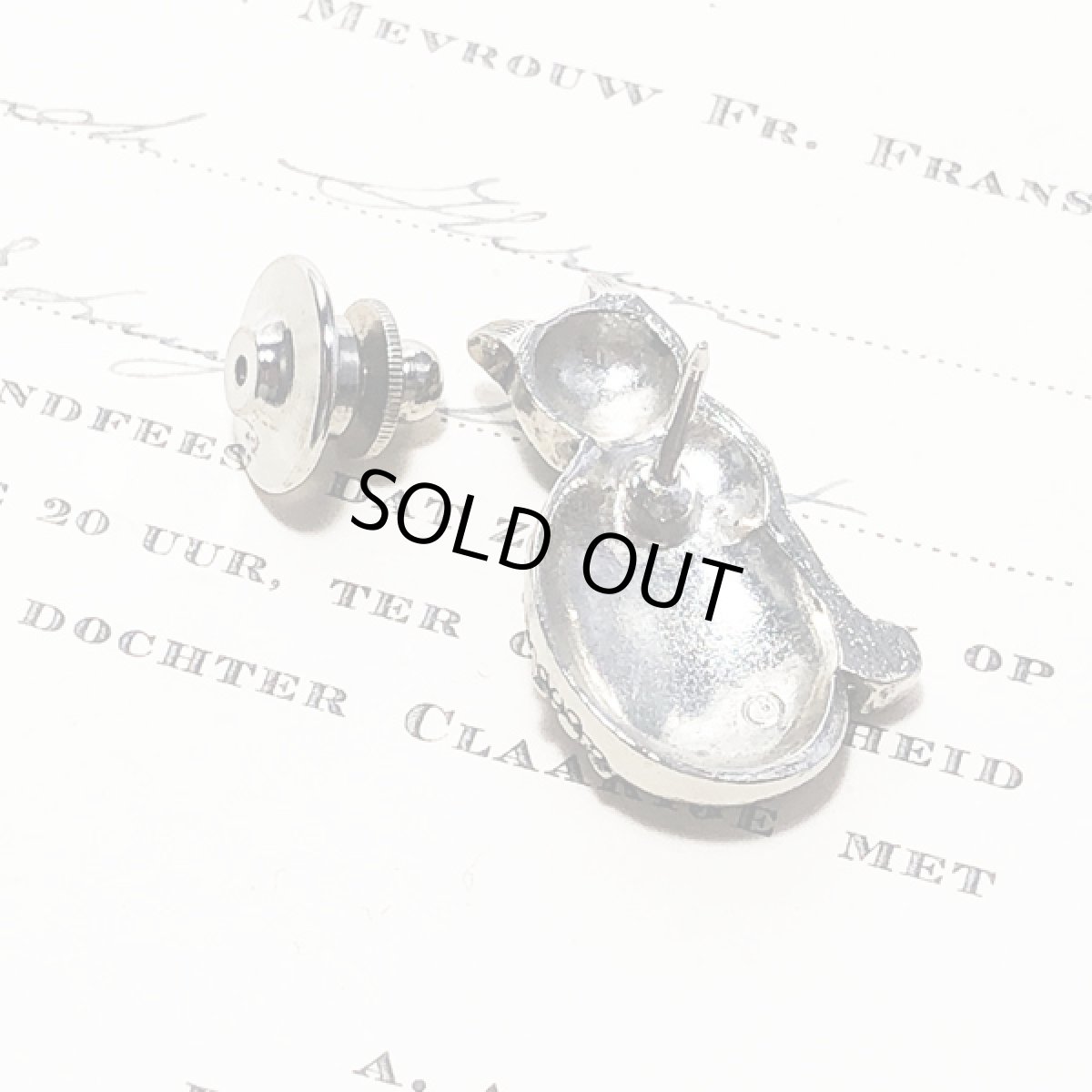 画像9:  英国ヴィンテージ 猫 CAT ねこピンブローチ (9)