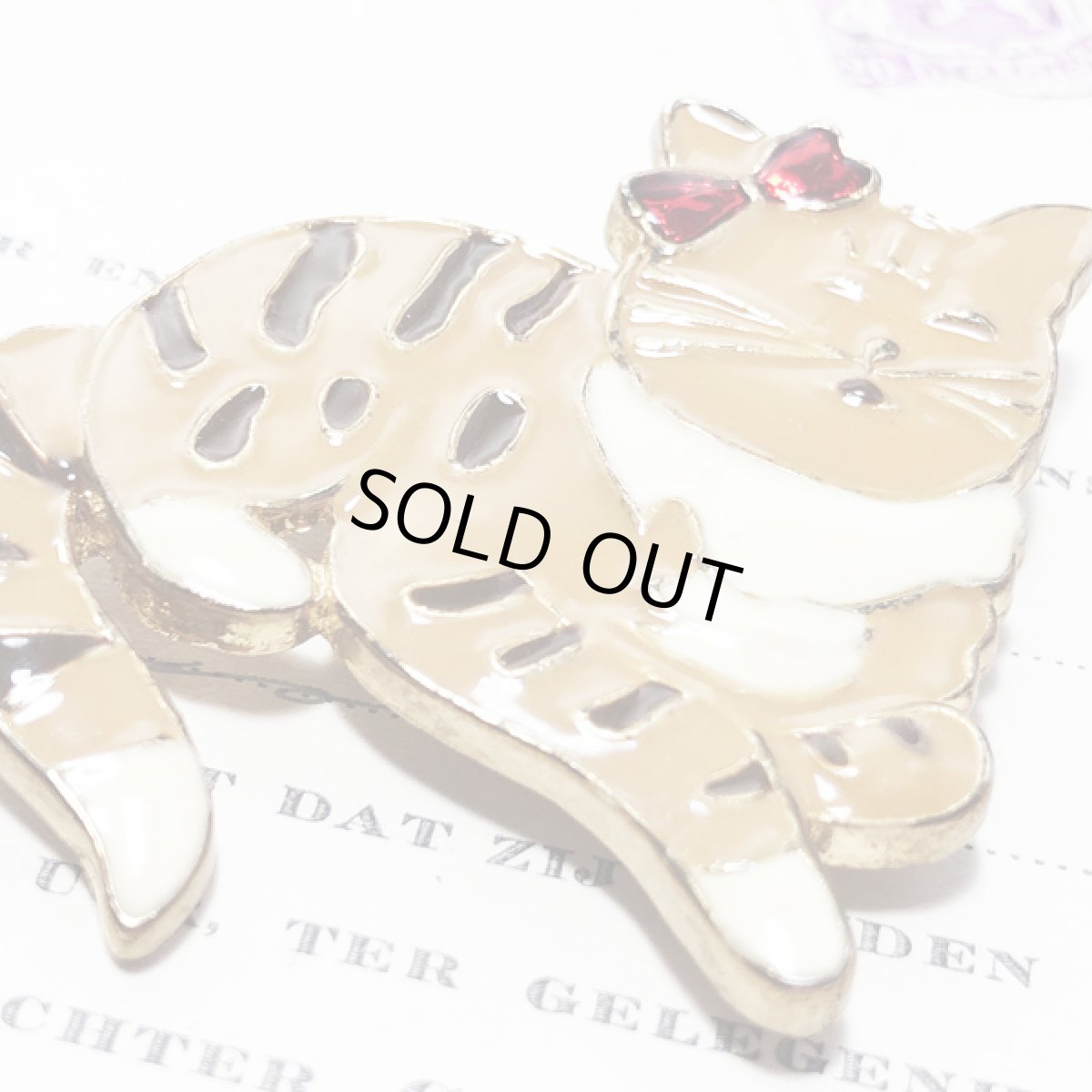 画像4:  イギリス ヴィンテージジュエリー CAT 猫ブローチ (4)