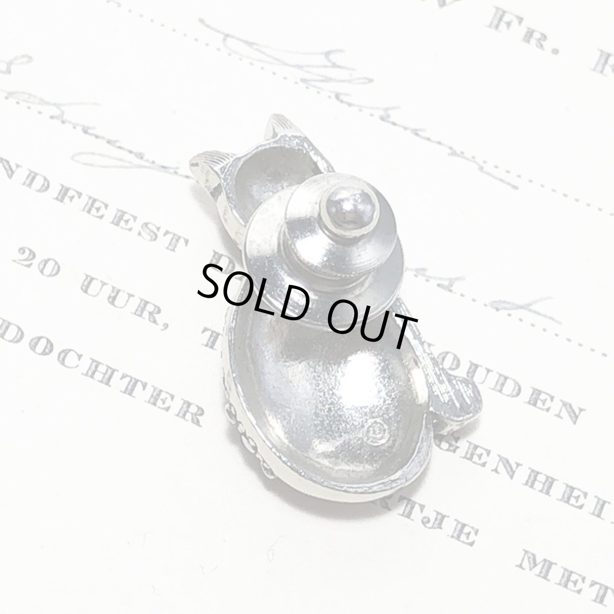 画像6:  英国ヴィンテージ 猫 CAT ねこピンブローチ (6)