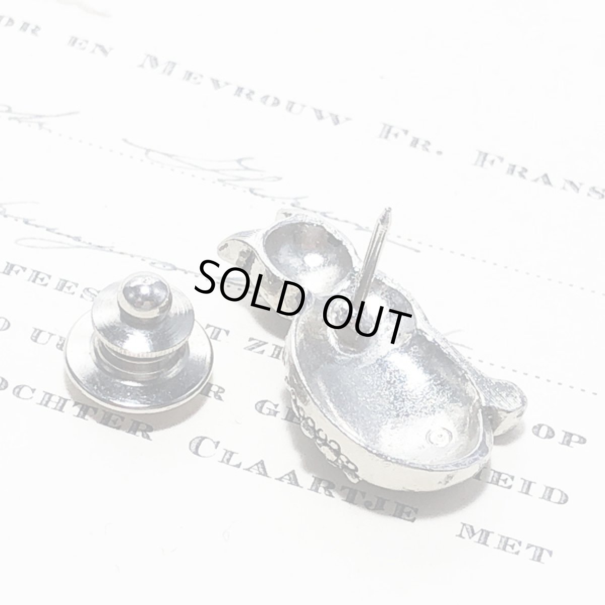 画像8:  英国ヴィンテージ 猫 CAT ねこピンブローチ (8)