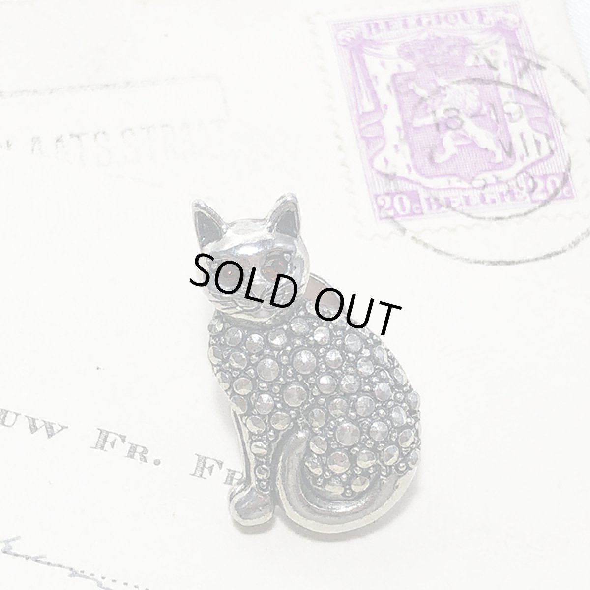 画像4:  英国ヴィンテージ 猫 CAT ねこピンブローチ (4)