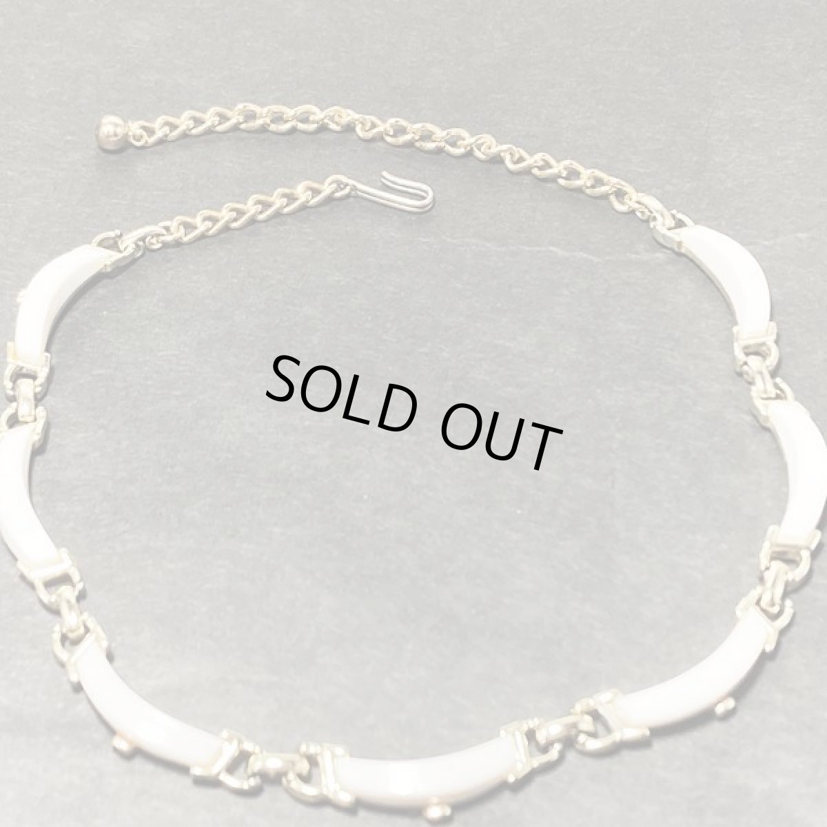 画像9: SARAH COV サラコベントリー ビンテージジュエリー ホワイトネックレス (9)