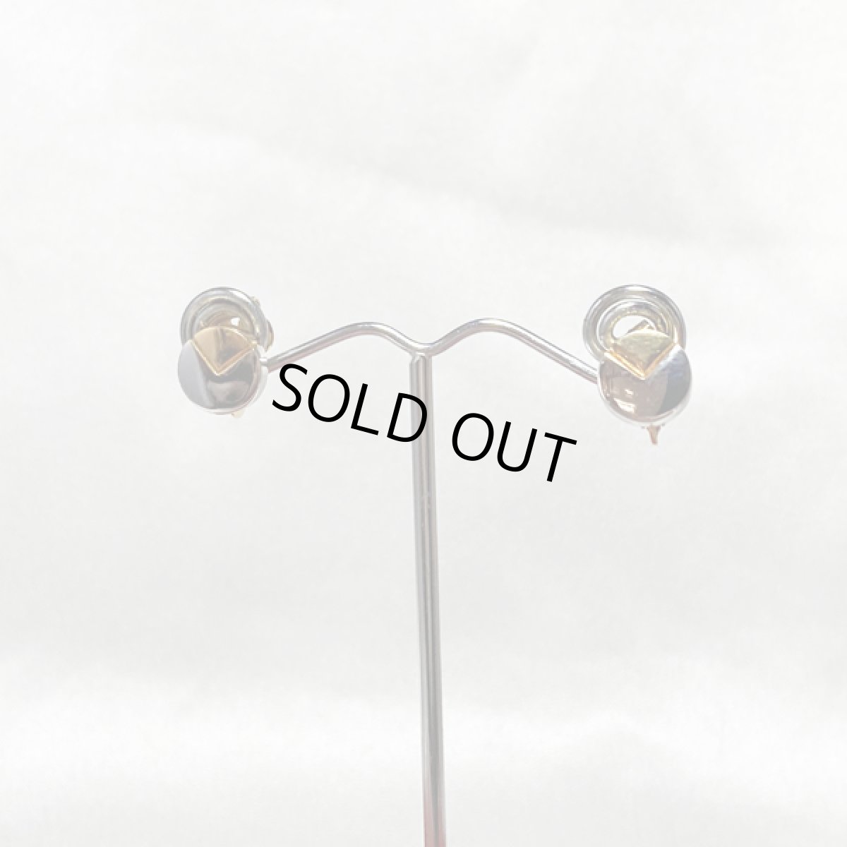 画像7: Trifariトリファリ ころんと可愛いラウンド イヤリング  ビンテージジュエリー  (7)