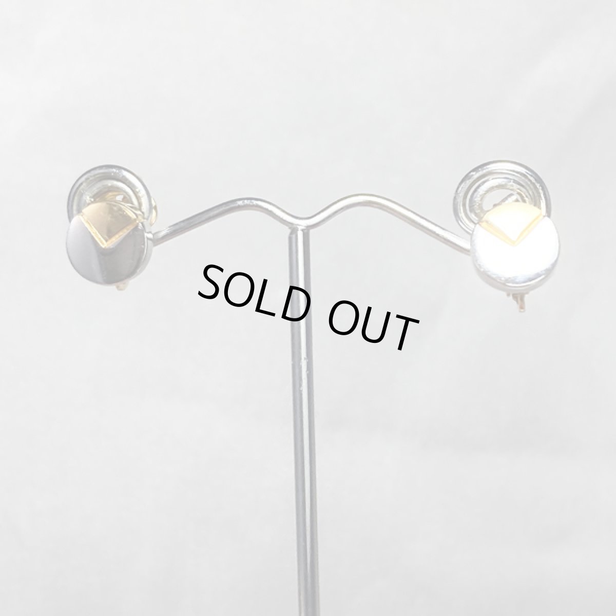 画像8: Trifariトリファリ ころんと可愛いラウンド イヤリング  ビンテージジュエリー  (8)