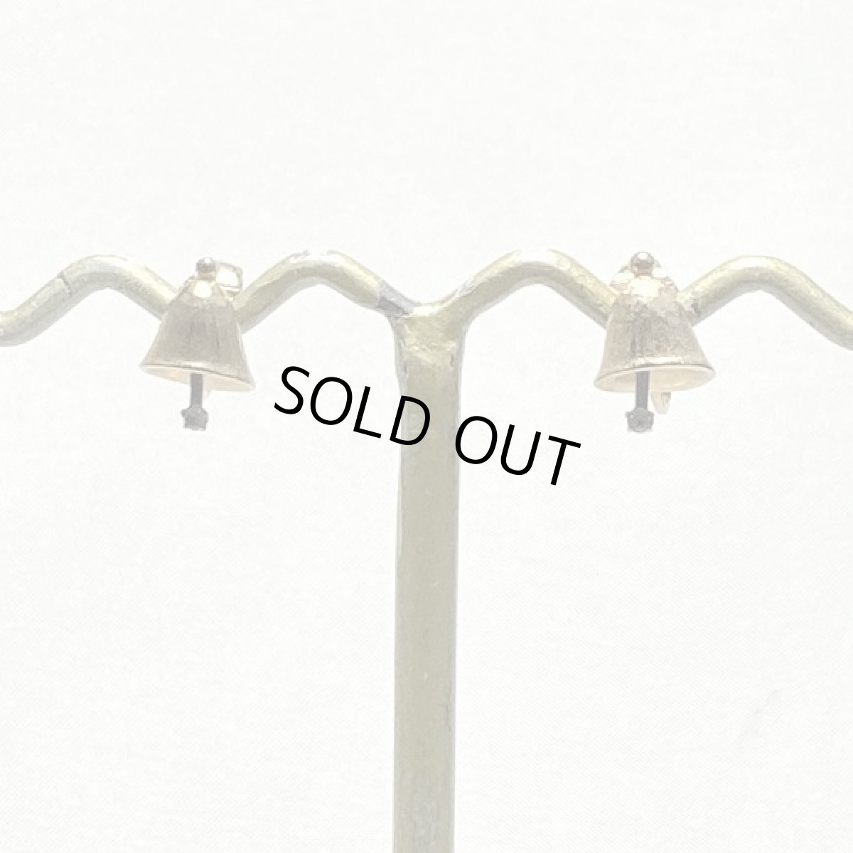 画像3: AVON  エイボン  揺れるベルの可愛いイヤリング クリップ式 (3)