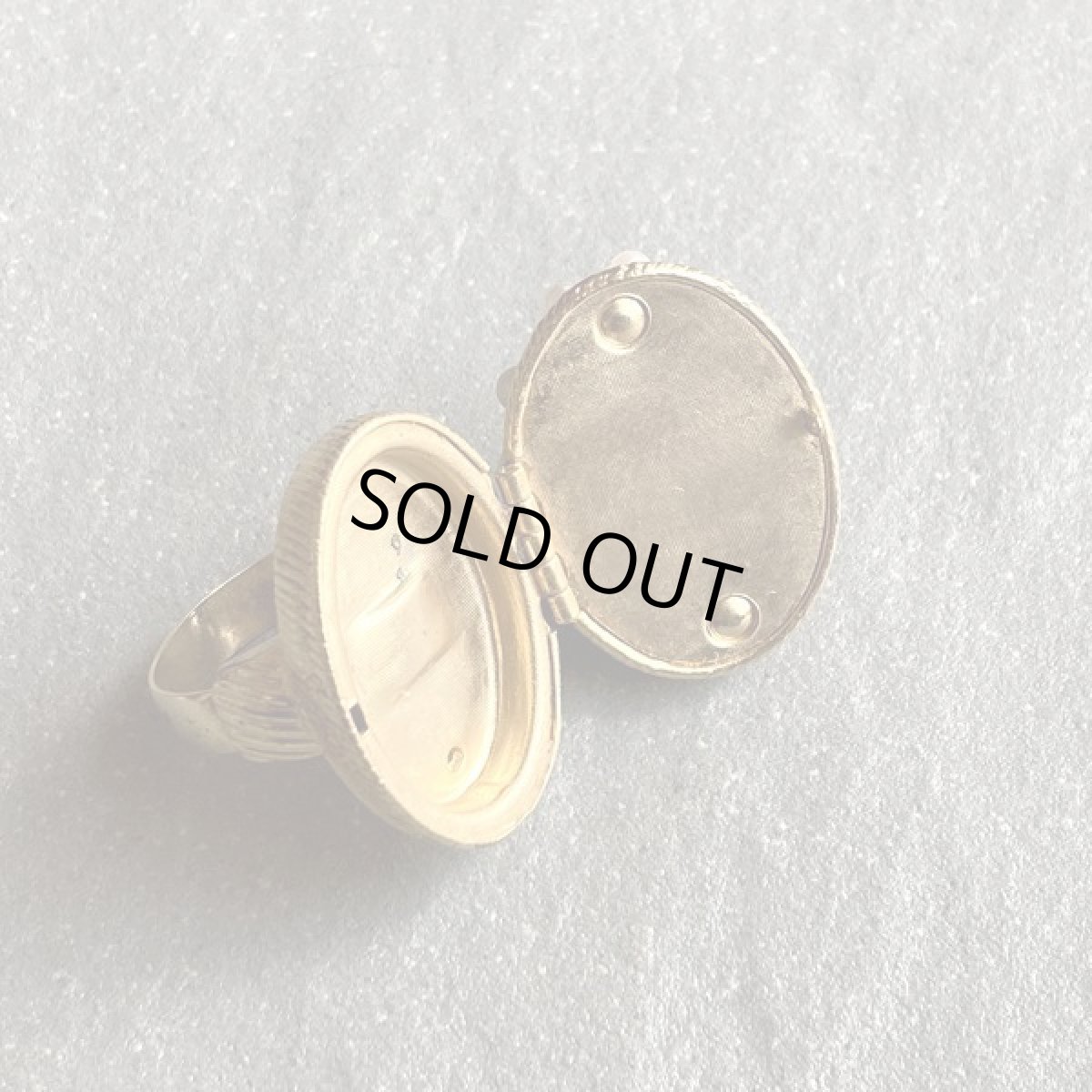 画像6: エイボン AVON ヴィンテージロケットリング 20粒フェイクパール 指輪 フリーサイズ (6)