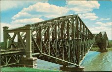 画像1: 消印 切手 海外ヴィンテージポストカード ケベック橋 THE QUEBEC BRIDGE 世界のアンティーク絵葉書 昔のポストカード (1)