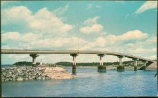 画像1: 1969年消印 切手 海外ヴィンテージポストカード フランクリン・デラノ・ルーズベルト橋 Franklin Delano Roosevelt Bridge 世界のアンティーク絵葉書 昔のポストカード (1)