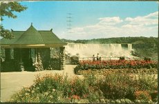 画像1: 1960年消印 切手 海外ヴィンテージポストカード Queen Victoria Park ナイアガラの滝 クイーンビクトリアパーク 世界のアンティーク絵葉書 昔のポストカード (1)