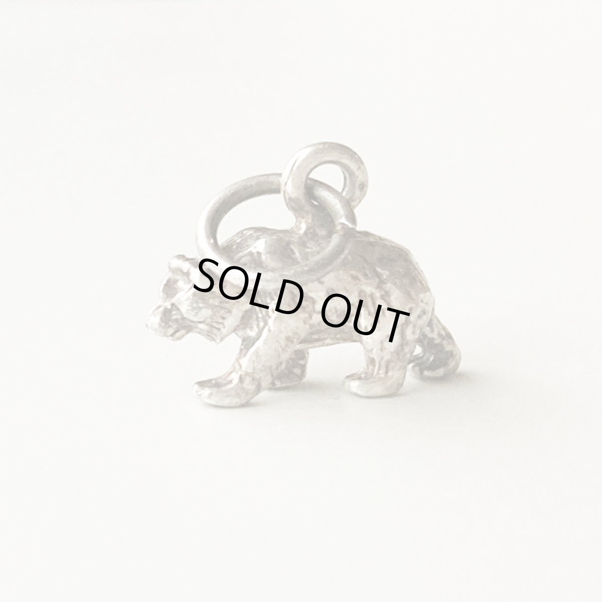 画像8: ヴィンテージ シルバー チャーム  くま アンティーク 刻印STERLING (8)