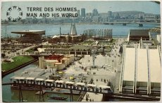 画像1: 1971年消印 切手 海外ヴィンテージポストカード TERRE DES HOMMES MAN AND HIS WORLD 世界のアンティーク絵葉書 昔のポストカード (1)