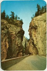 画像1: 消印 切手 海外ヴィンテージポストカード Sinclair Canyon 世界のアンティーク絵葉書 昔のポストカード (1)