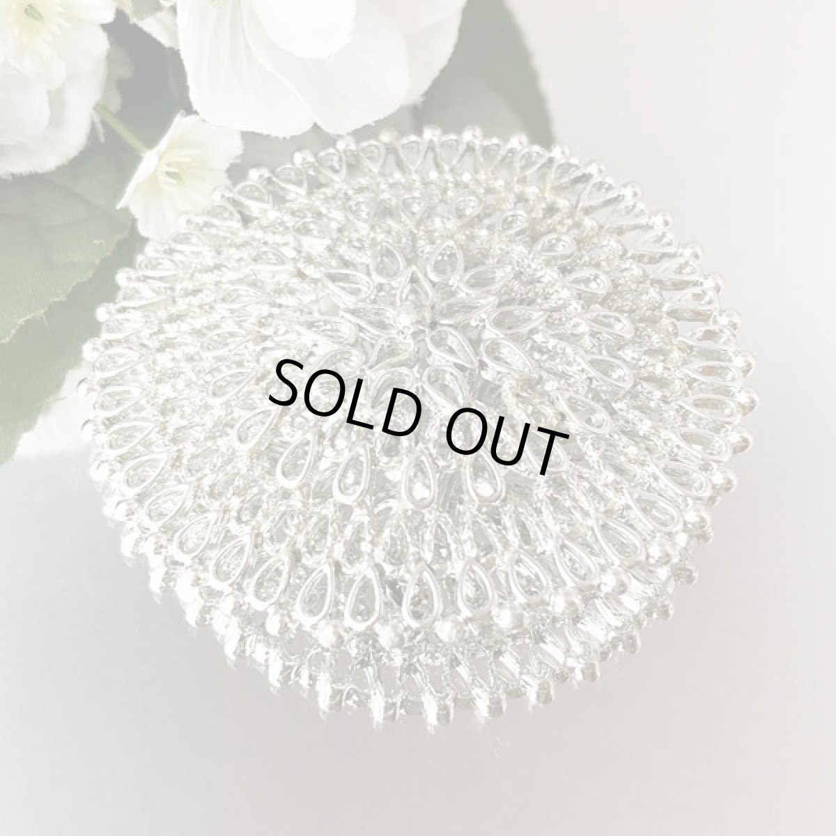 画像4: SARAH COV サラコベントリー レースのような軽やかフラワー   ヴィンテージブローチ　 (4)