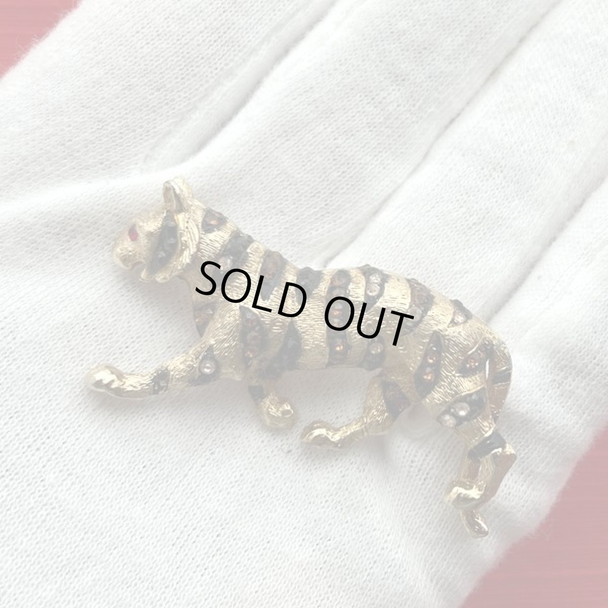 画像6: CAPRI カプリ ラインストーンが輝くタイガーのブローチ ヴィンテージジュエリー トラアクセサリー (6)