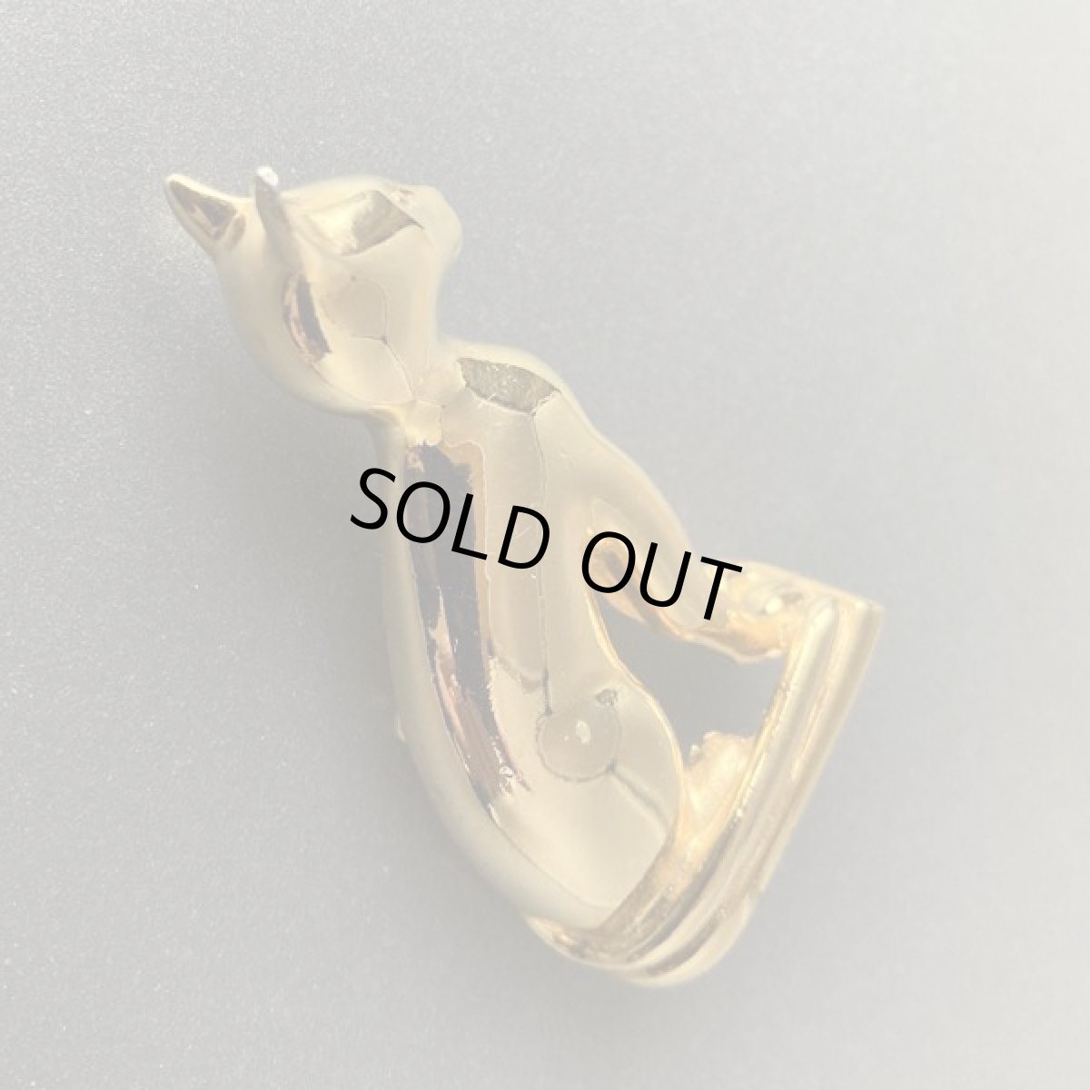 画像9: 英国 猫のブローチ 気品あるアビシニアン ヴィンテージコスチュームジュエリー ネコアクセサリー  (9)