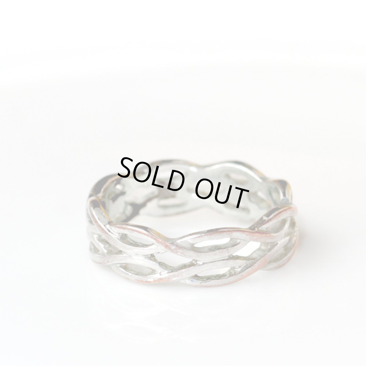 画像9: アメリカ ヴィンテージ バンドリング メンズ 永遠を願うケルト結び サイズ16〜17号 リング幅サイズ0.6cm シルバートーン デザイン指輪 (9)