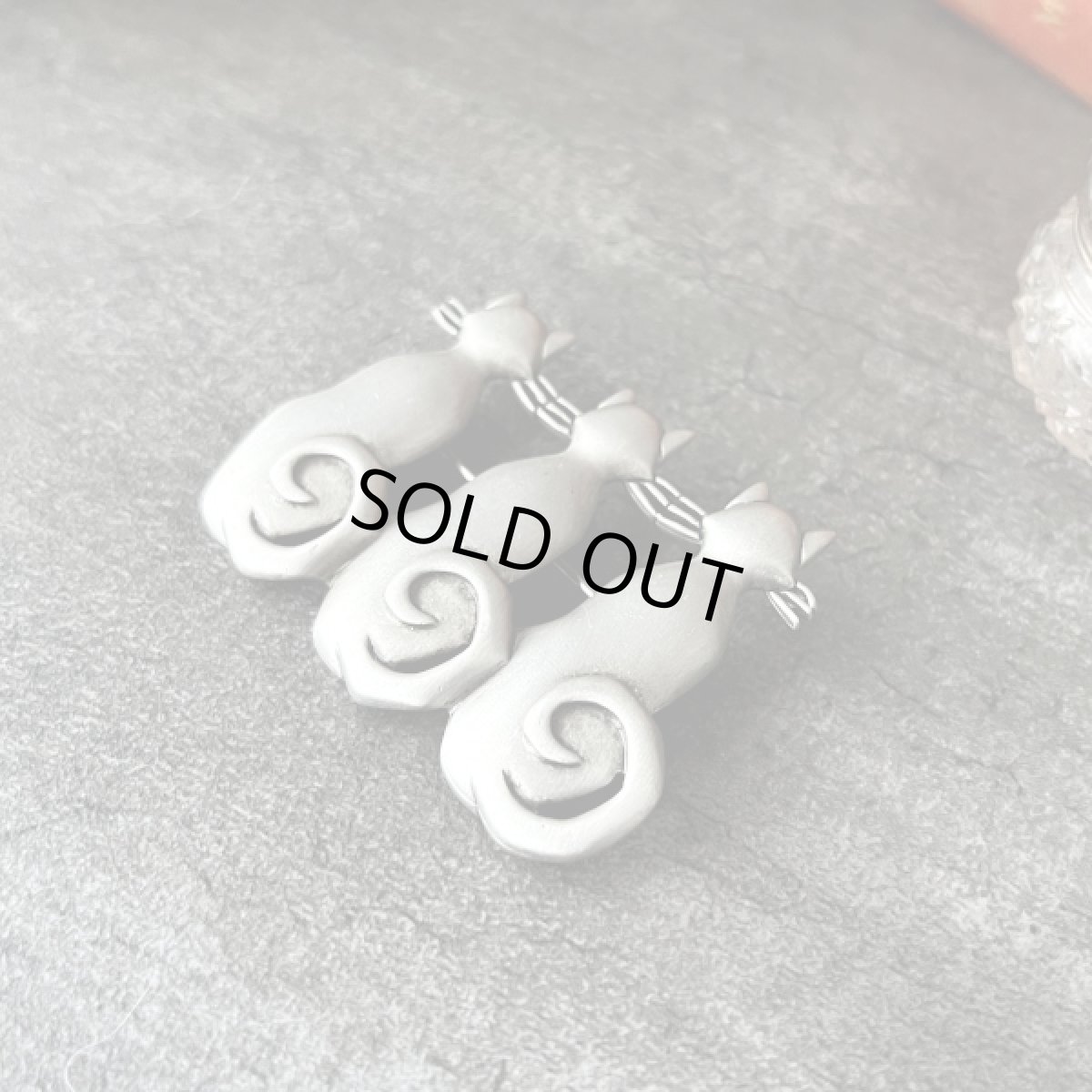 画像10: JJブランド 3匹のねこ ヴィンテージブローチ  CAT 猫アクセサリー　ジェイジェイ (10)