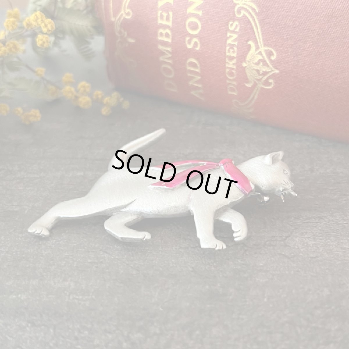 画像3: JJブランド ピンクのスカーフを巻いた猫ヴィンテージブローチ　ねこアクセサリー(Jonette Jewelry Co)ジェイジェイ (3)