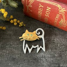 画像1: JJブランド グリーンアイ 猫ヴィンテージブローチ　ねこアクセサリー(Jonette Jewelry Co)ジェイジェイ (1)