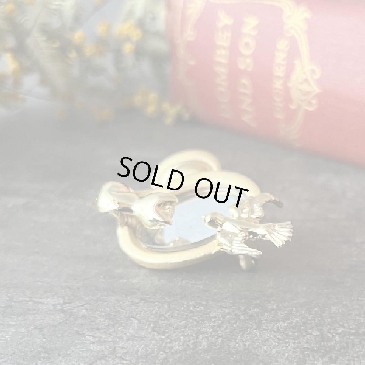 画像6: アメリカ ヴィンテージブローチ を見つめる子猫と鳥 (6)